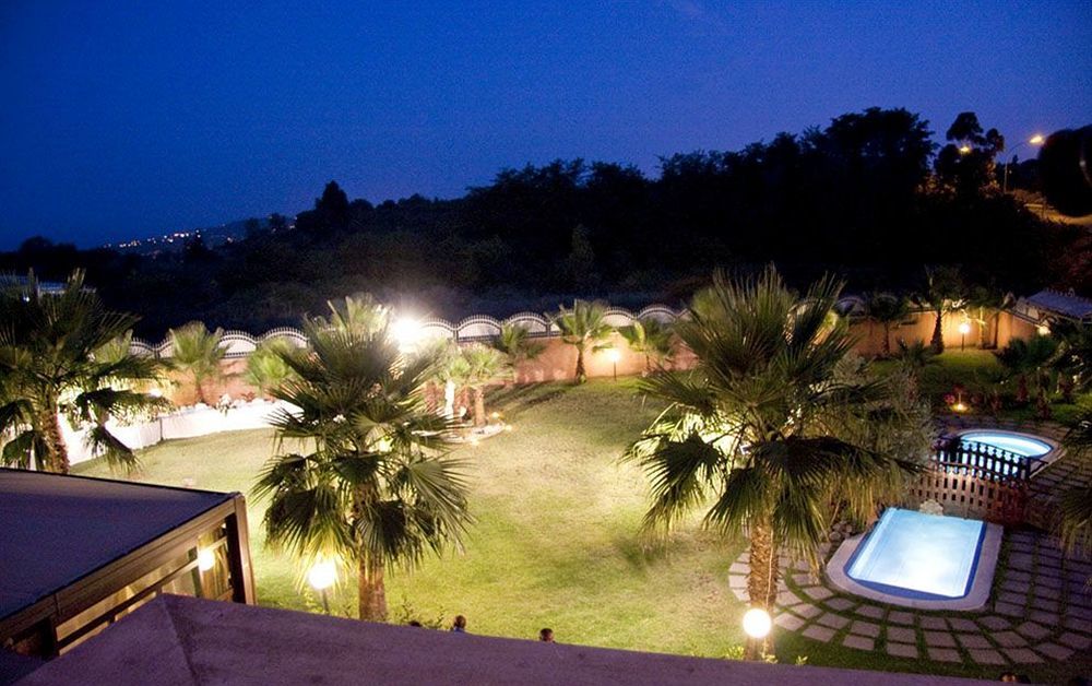 Villa Corallo Dell'Etna Aci SantʼAntonio Buitenkant foto